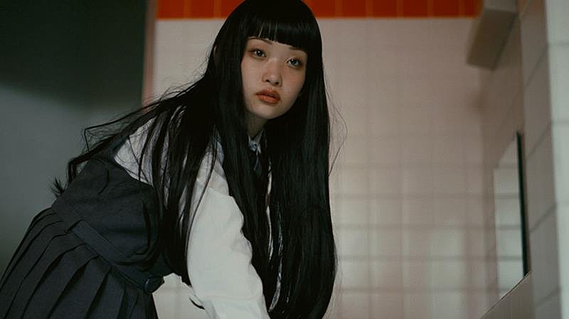 詩羽、1stAL『うたうように、ほがらかに』から「deny」MV公開 | Daily