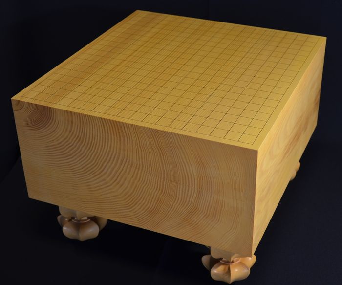 日本産の本榧材について／吉田碁盤店