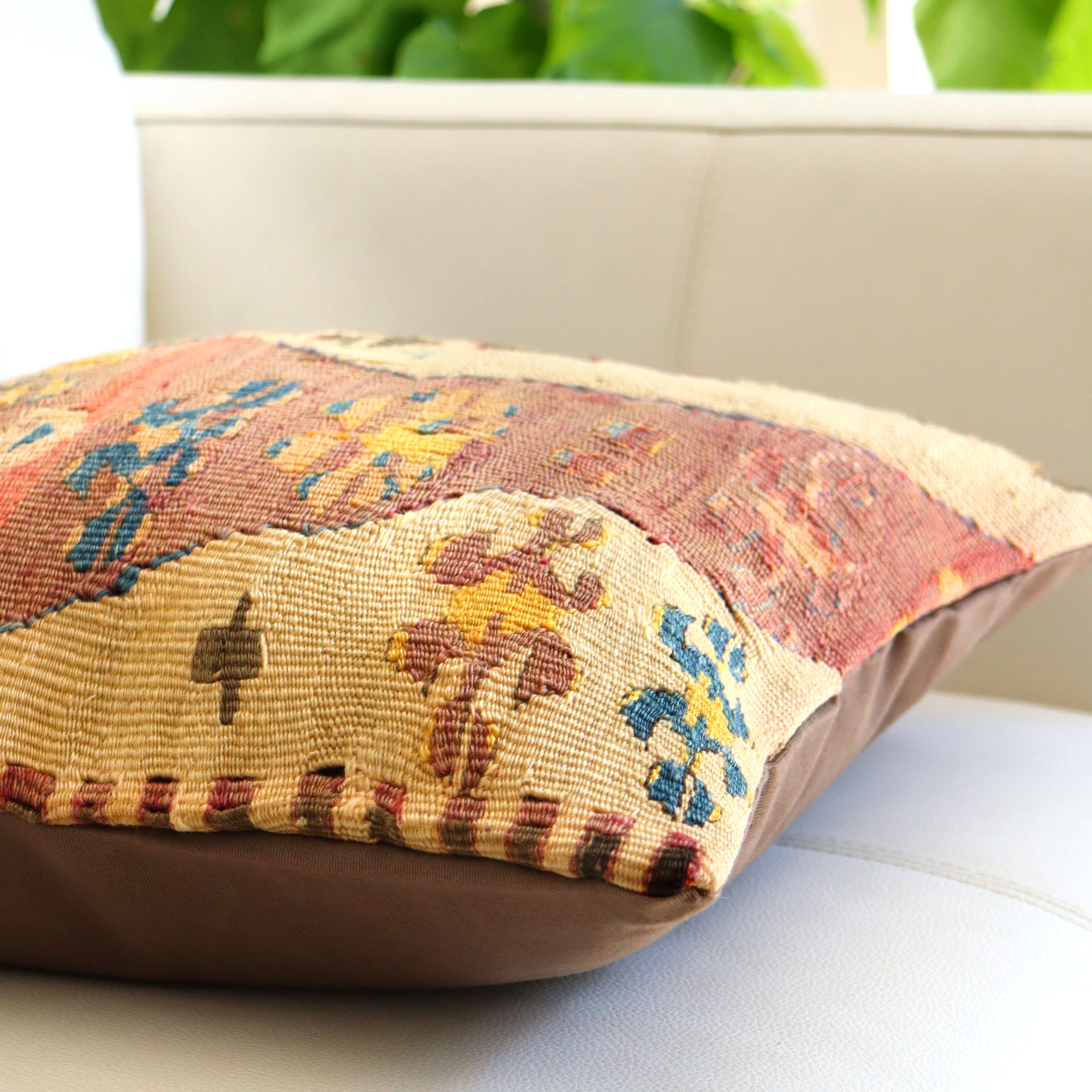 オールドキリム クッションカバー40cmサイズ Old Kilim Cushion <br