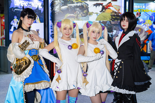 TGS Riot Games 非売品 コスプレイヤー オリジナルキーチェーン