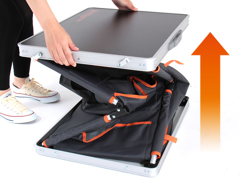 販売終了】マルチキッチンテーブル（ブラック/オレンジ） - DOD