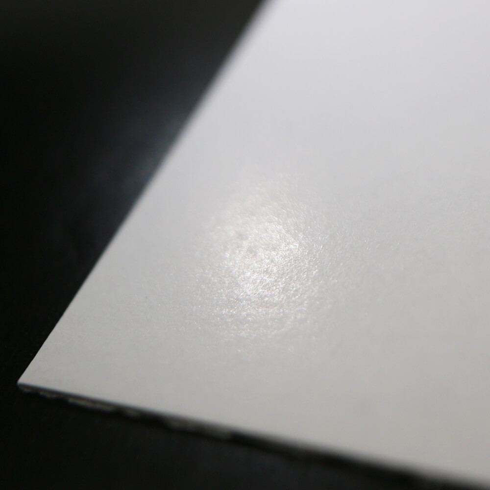 片面白ツヤボール6号(厚0.37mm) A4 210×297mm - 台紙を断裁するなら