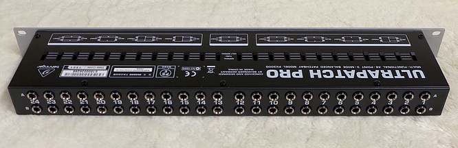 Behringer Ultrapatch Pro PX3000 PX-3000 @ deep!sonic