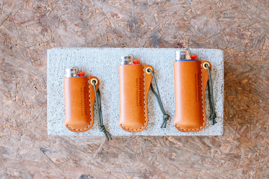 BICスリムライターのレザーケース | ハンドメイド革小物のDuram Online