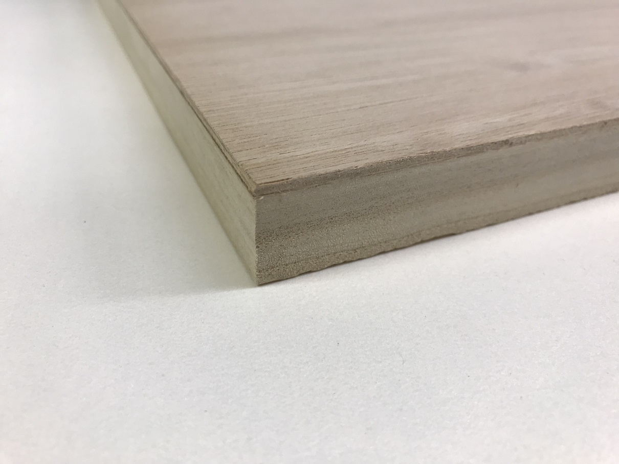 木製パネル 創業1905年、上野御徒町の画材販売の老舗