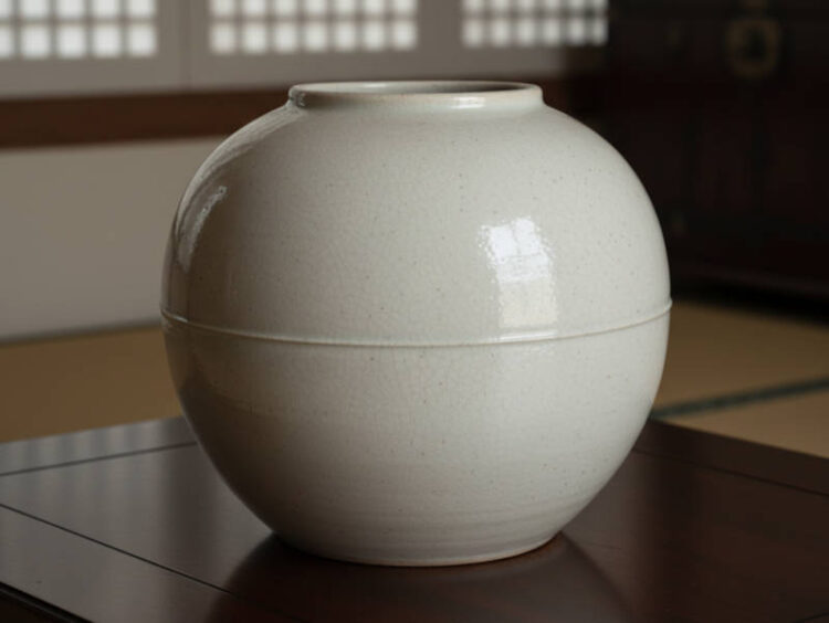 李朝白磁の見分け方・初心者向け完全解説｜愛知名古屋の骨董品買取は