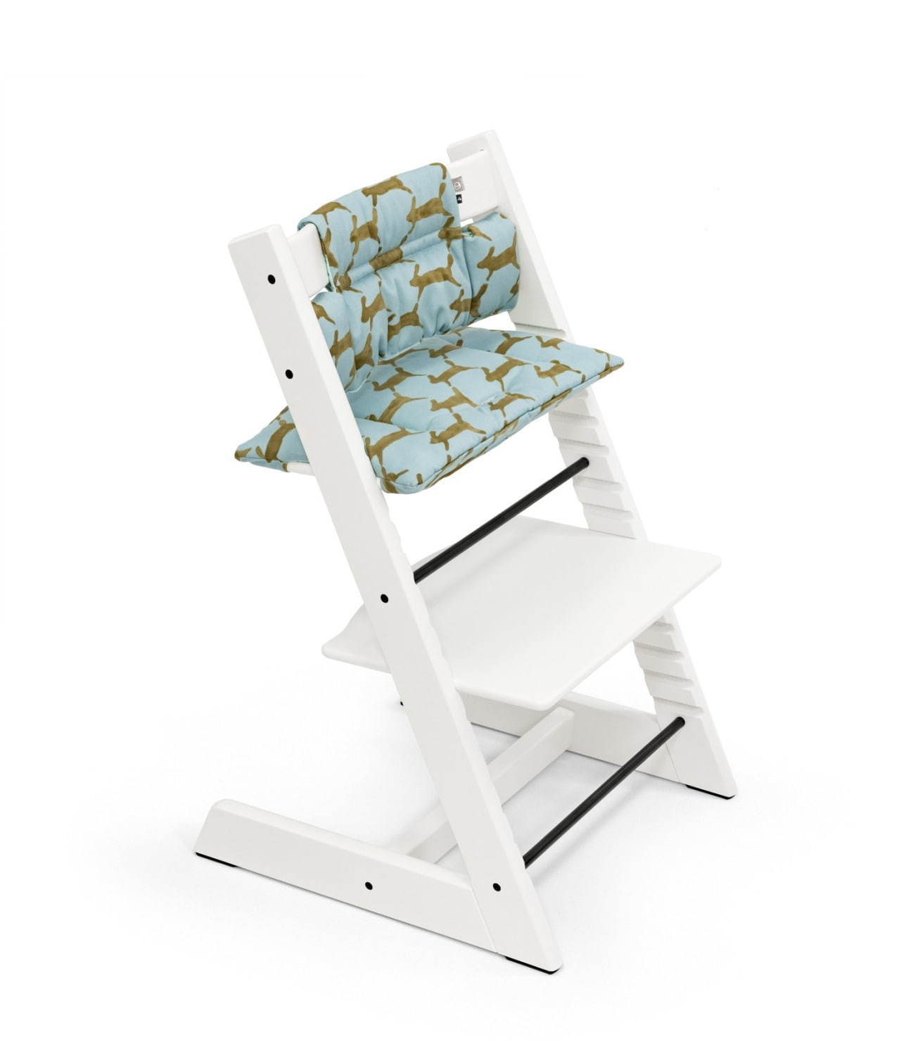 ミナ ペルホネンの“蝶やうさぎ”生地を用いたクッション、ストッケ人気