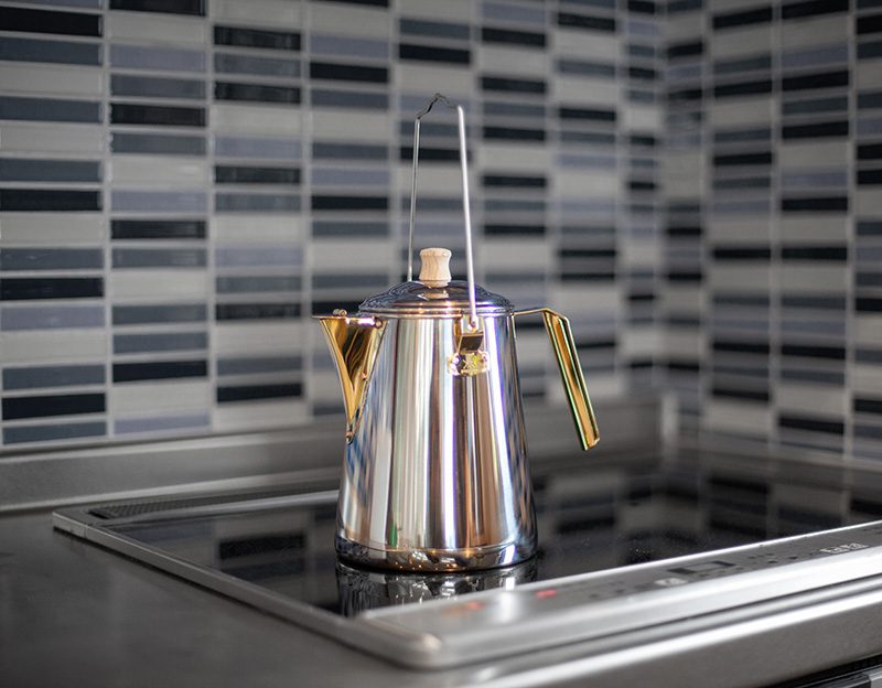 1.8L エニーケトル ステンレス｜製品を見る｜薪⽕の総合商社