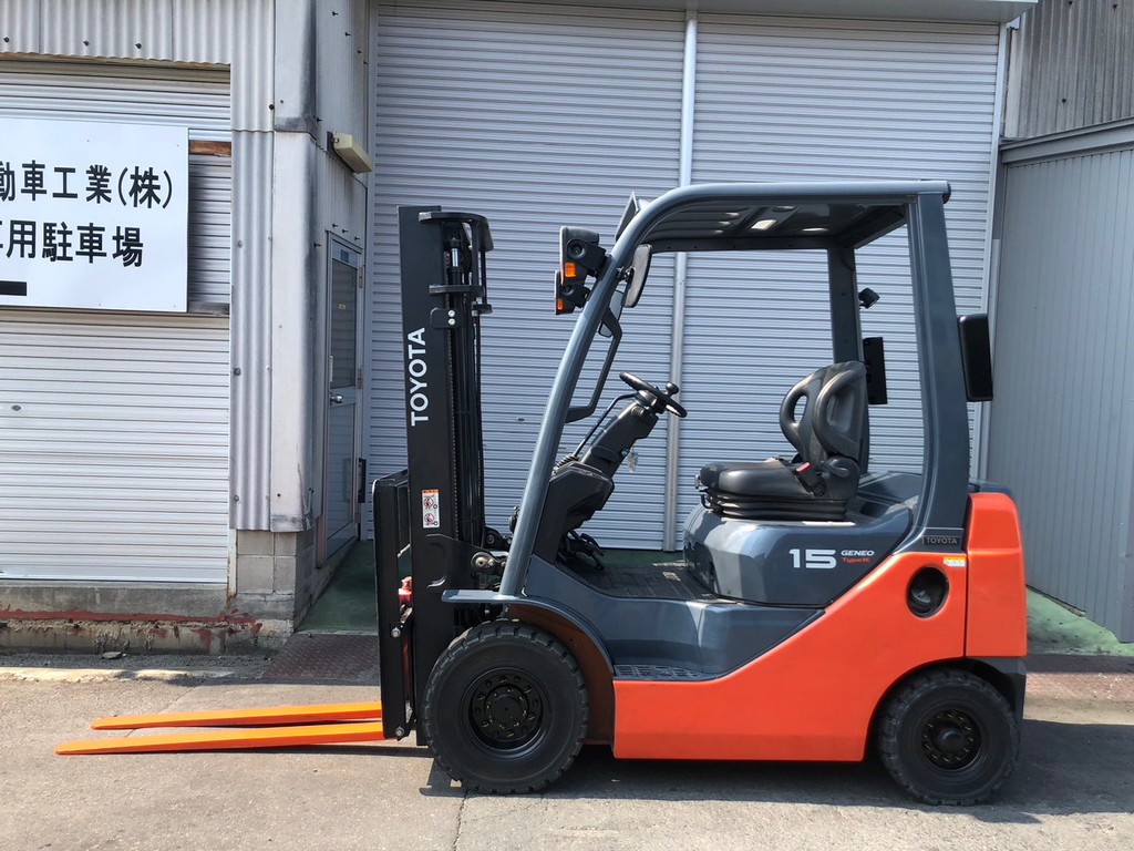 トヨタ中古フォークリフト【42-8FDL15】［No.188］使用時間1000時間台
