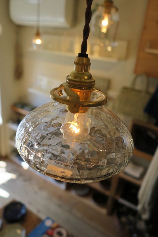 安土草多 ペンダントランプ