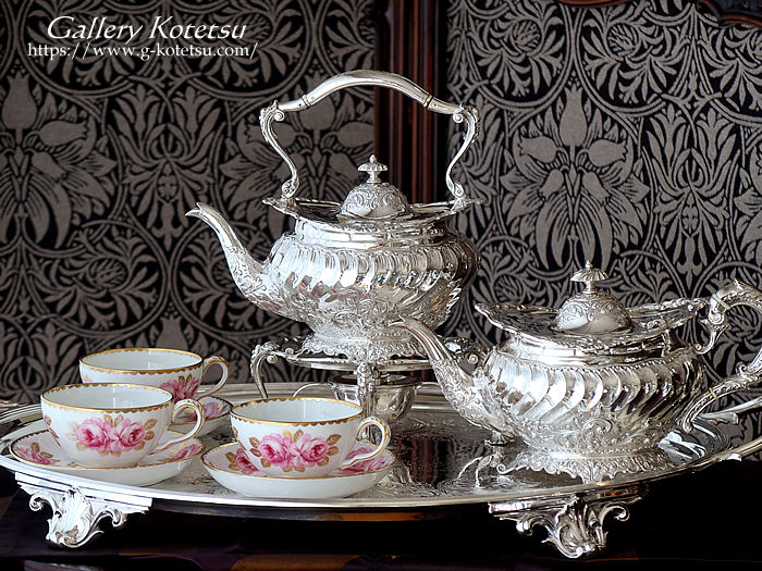 Welcome to ギャラリー虎徹 WEB