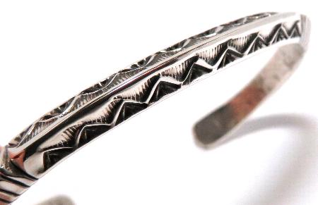 インディアンジュエリー シルバーブレスレット・バングル