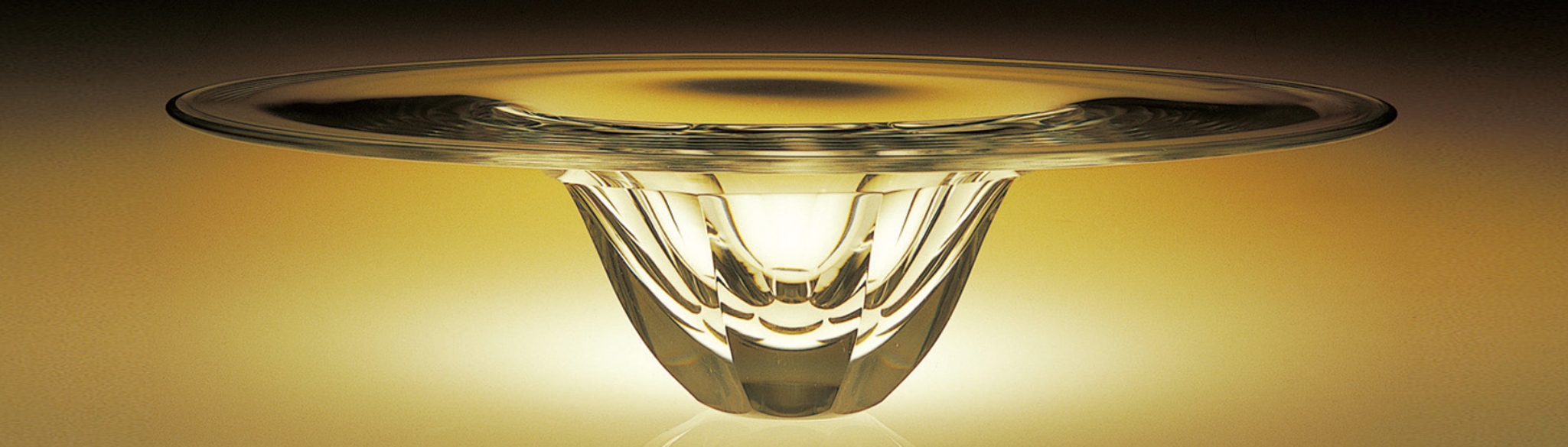 KAGAMIの歩み| KAGAMIについて | カガミクリスタル