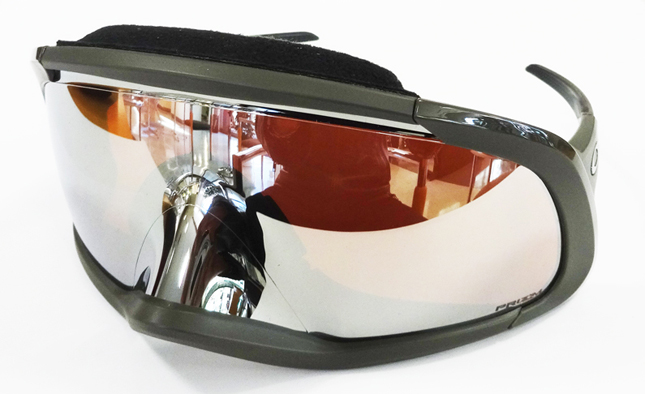 オークリーサングラス一覧