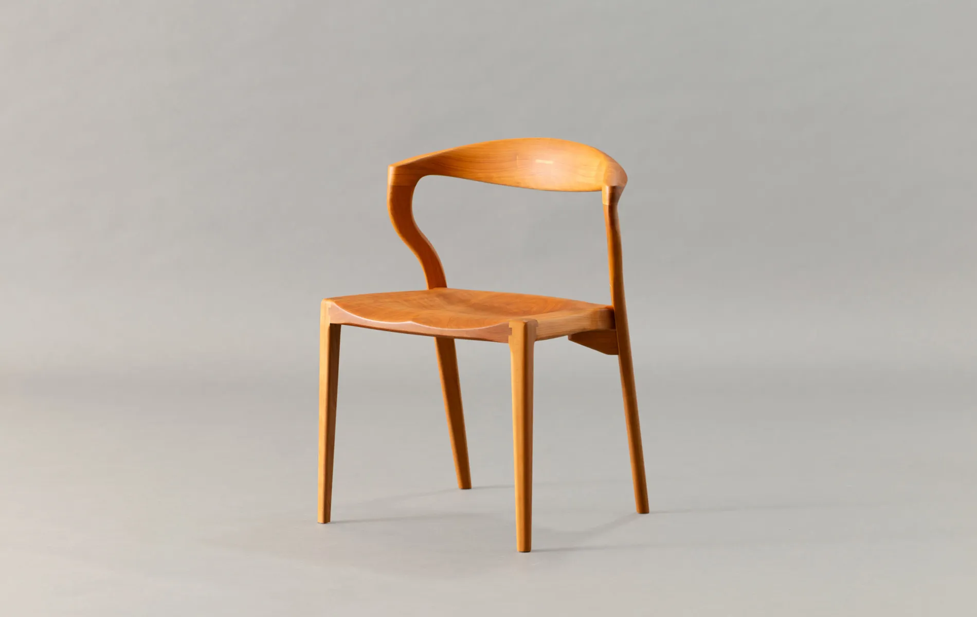 KAMUI CHAIR カムイチェア | 起立木工株式会社