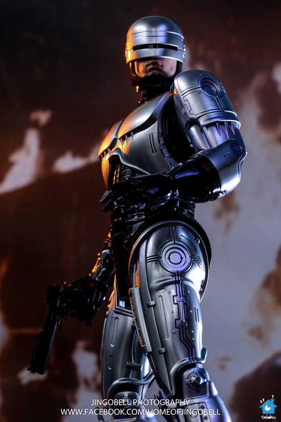 もっと！HOT！ vol.206 ロボコップ、いよいよ発売！｜マガジン｜株式