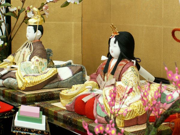 木目込み人形の最高峰がここに！伝統工芸士の彩色二衣重技法を駆使した