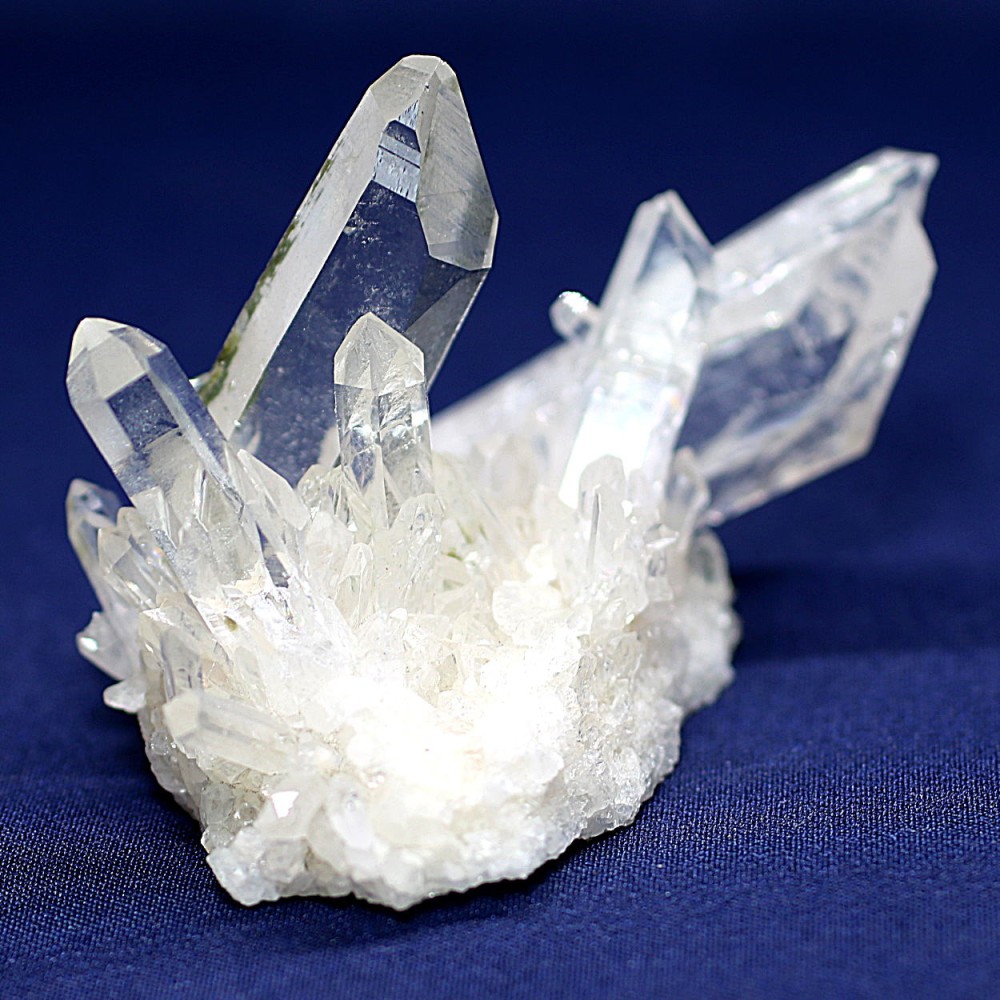 高品質++] ネパール/マカルー産ヒマラヤ水晶クラスター/原石 - 埼玉県