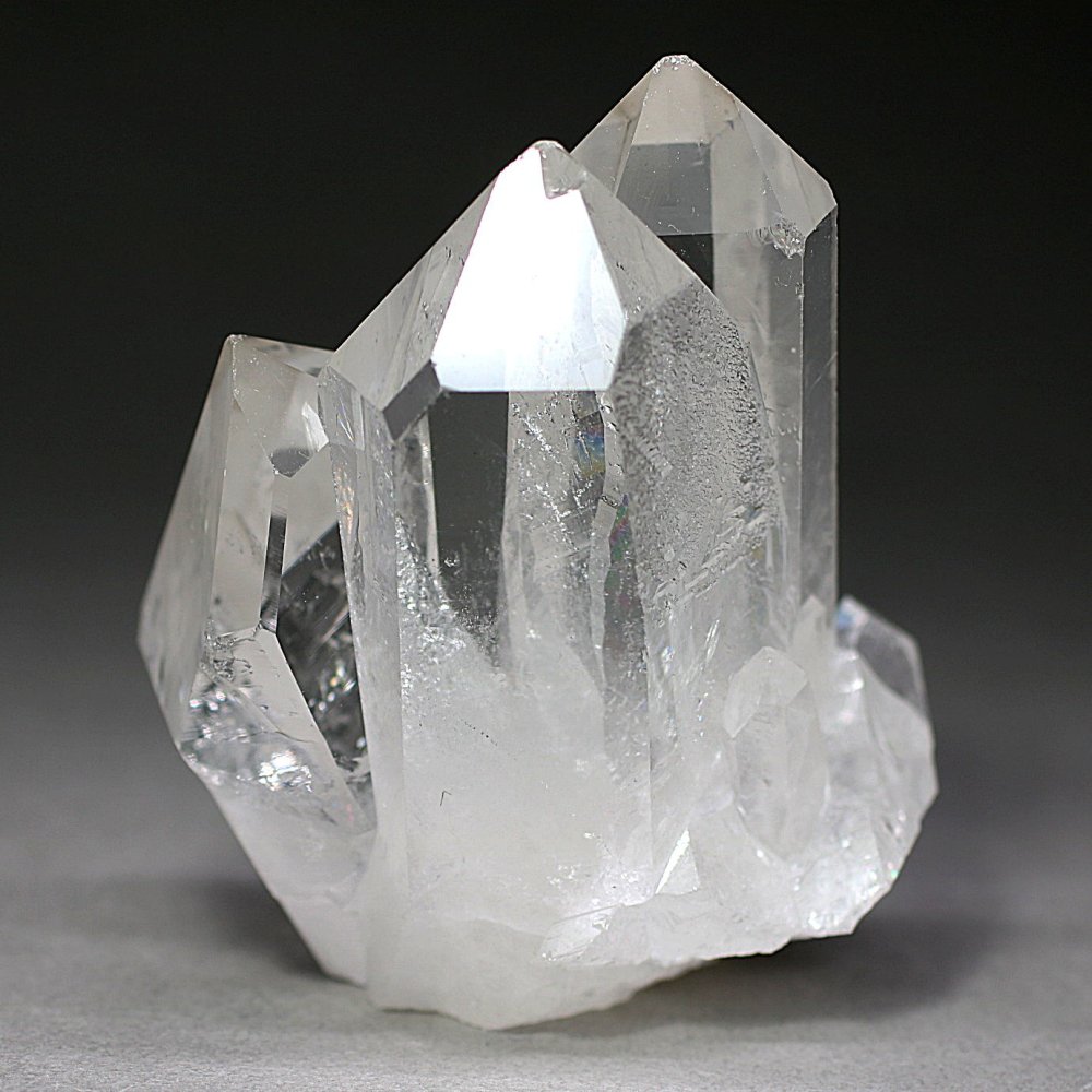 高品質・ブラジル/トマスゴンサガ産]水晶クラスター/原石（タイム