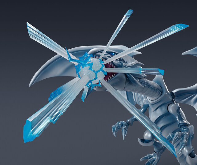 遊戯王』より「青眼の白龍」が遂に召喚！海馬瀬人の“魂のカード”が