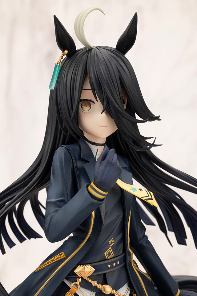 ウマ娘』より「マンハッタンカフェ」が勝負服姿でフィギュア化！表情