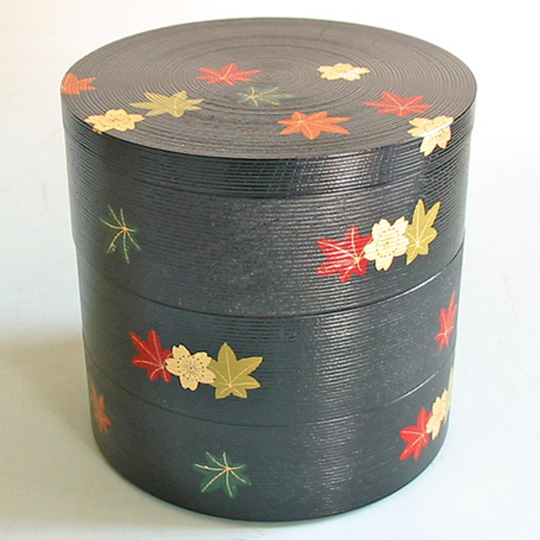 丸三段重箱 千筋 春秋 木製 漆塗りお重箱 FC19-5 漆器の井助