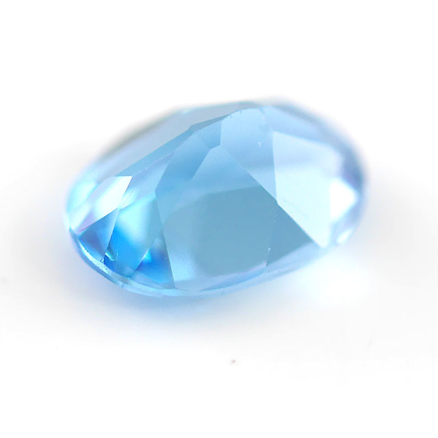 ブルートパーズ ルース(裸石) 1.44ct, オーバル(楕円形) 【11月19日の