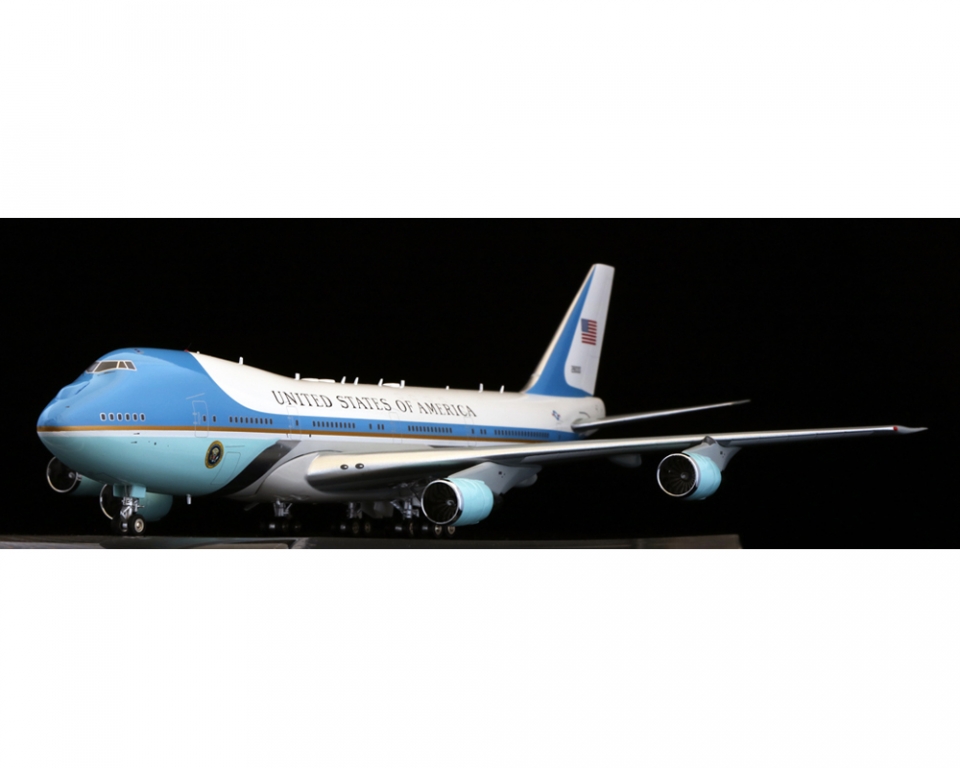 www.JetCollector.com: USAF Air Force One B747-200 VC-25A Tail