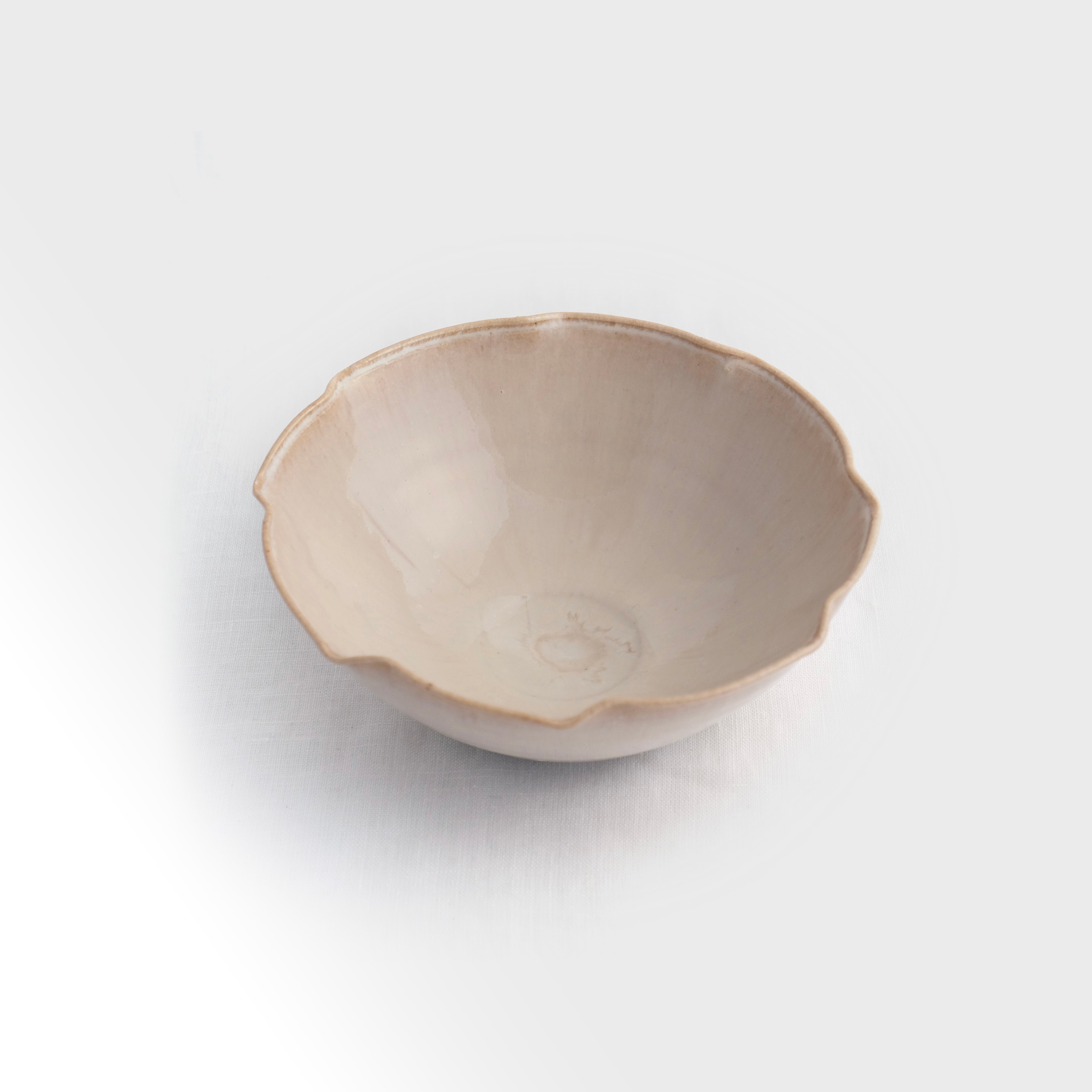 鈎一馬｜紅瓷｜紅磁｜ピンク｜白｜4寸｜深鉢｜Kazuma MAGARI｜pottery