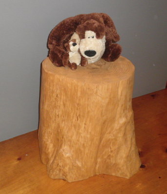 杉の丸太椅子・花台・切り株-ISU-A003 ひのき製オリジナル家具の