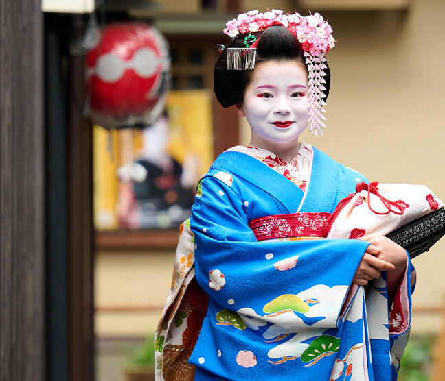 舞妓の衣裳、化粧、髪型 | 舞妓について | 京の花街文化 | 京都花街