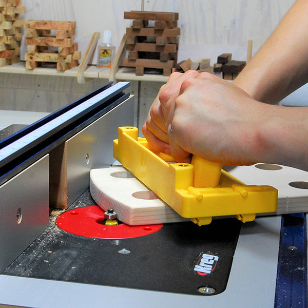 MICROJIG〈GRR-RIP BLOCK〉スマートプッシュブロック | つくる人を