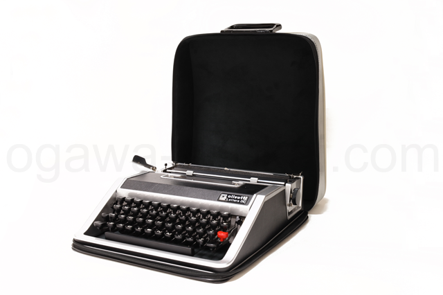 タイプライターケースのリフォーム｜タイプライター専門店の尾河商会