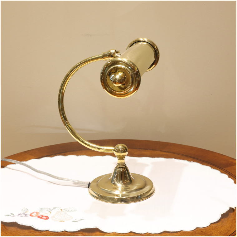 イタリア直輸入 真鍮製スタンド アンティーク調照明器具 イタリア製