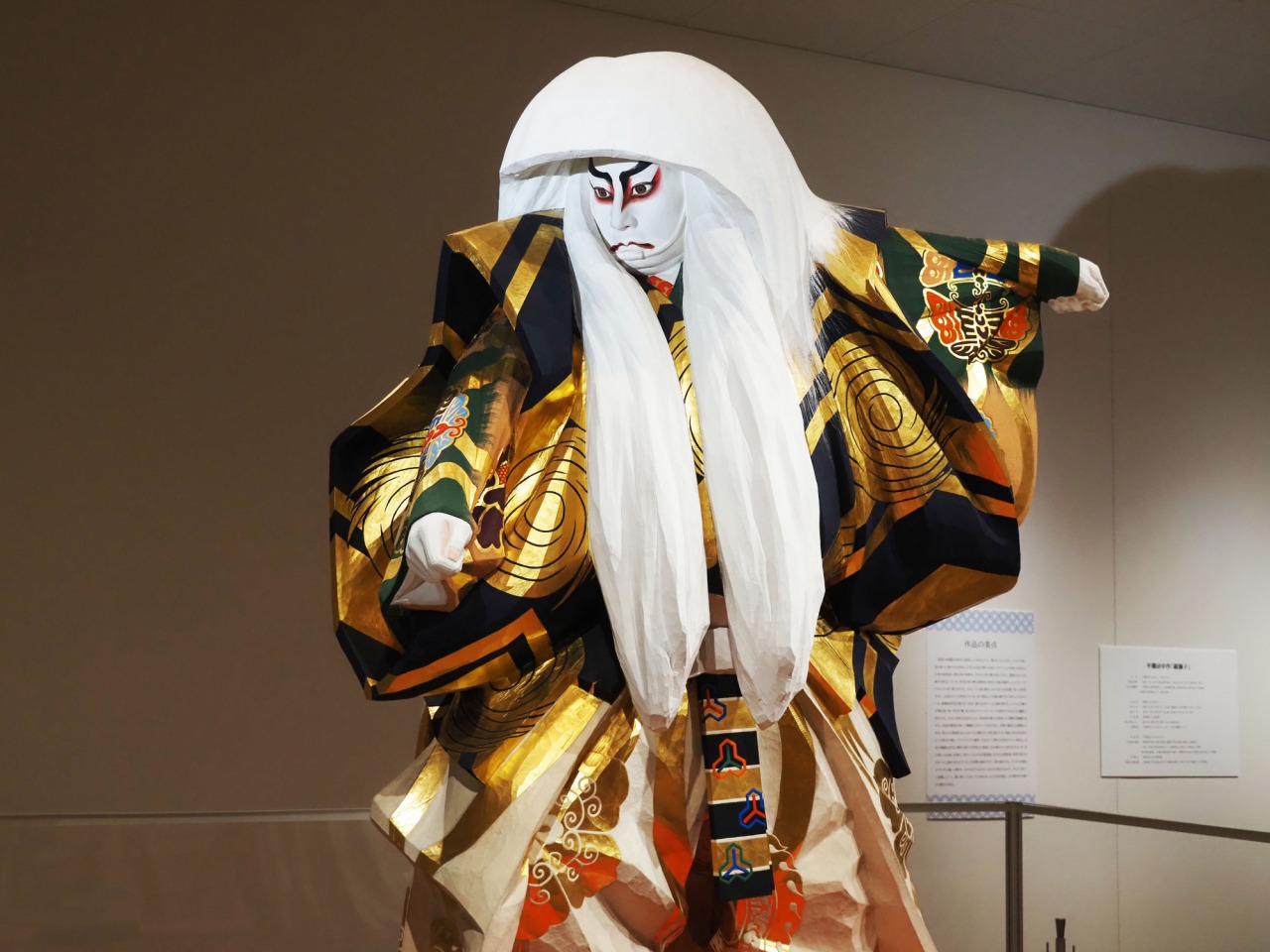 木彫大作「鏡獅子」20年ぶりに里帰り。平櫛田中美術館で「でんちゅう