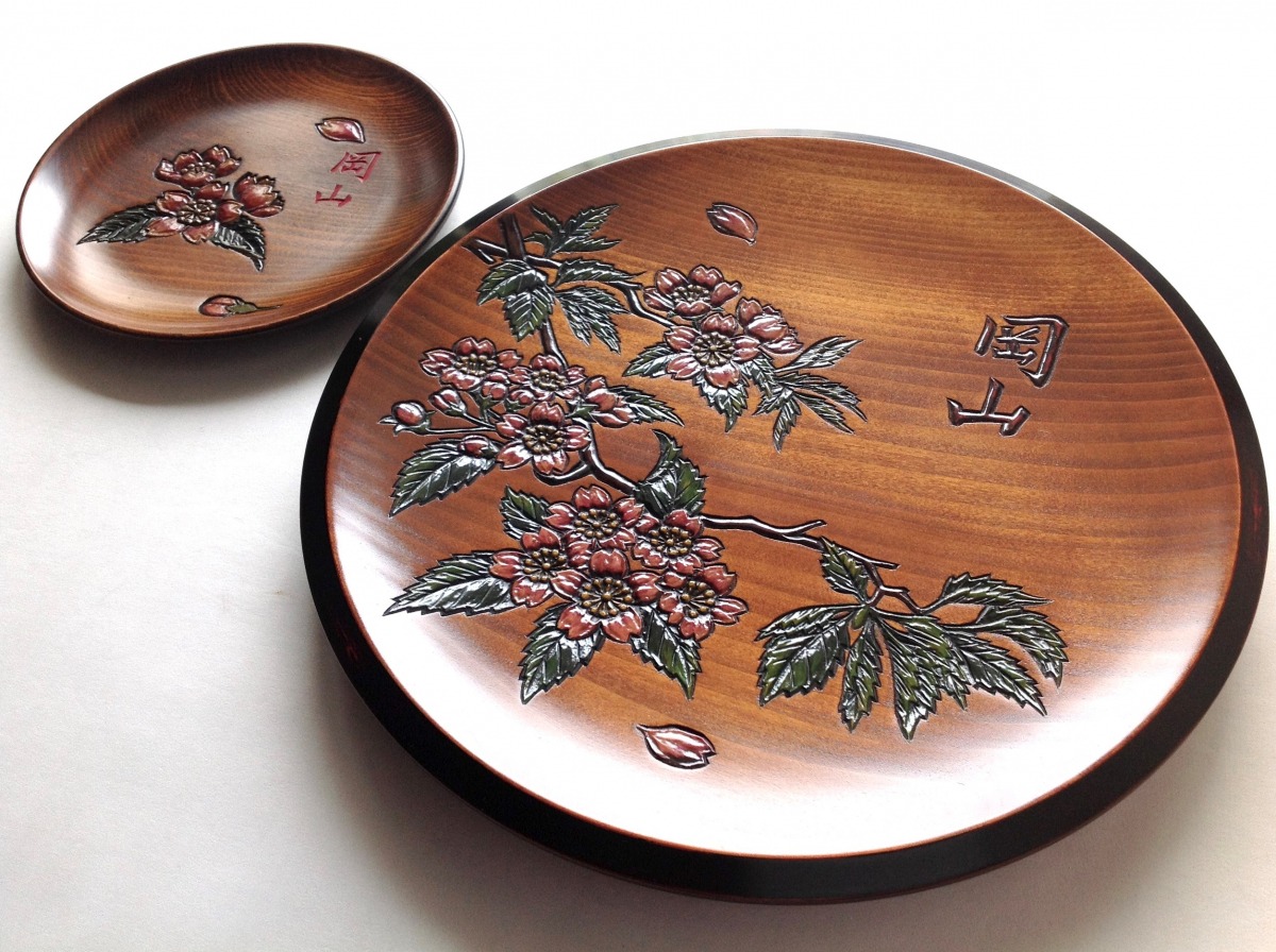 手に取った人が幸せに♪岡山の特産「烏城彫」は、進化を続ける工芸品