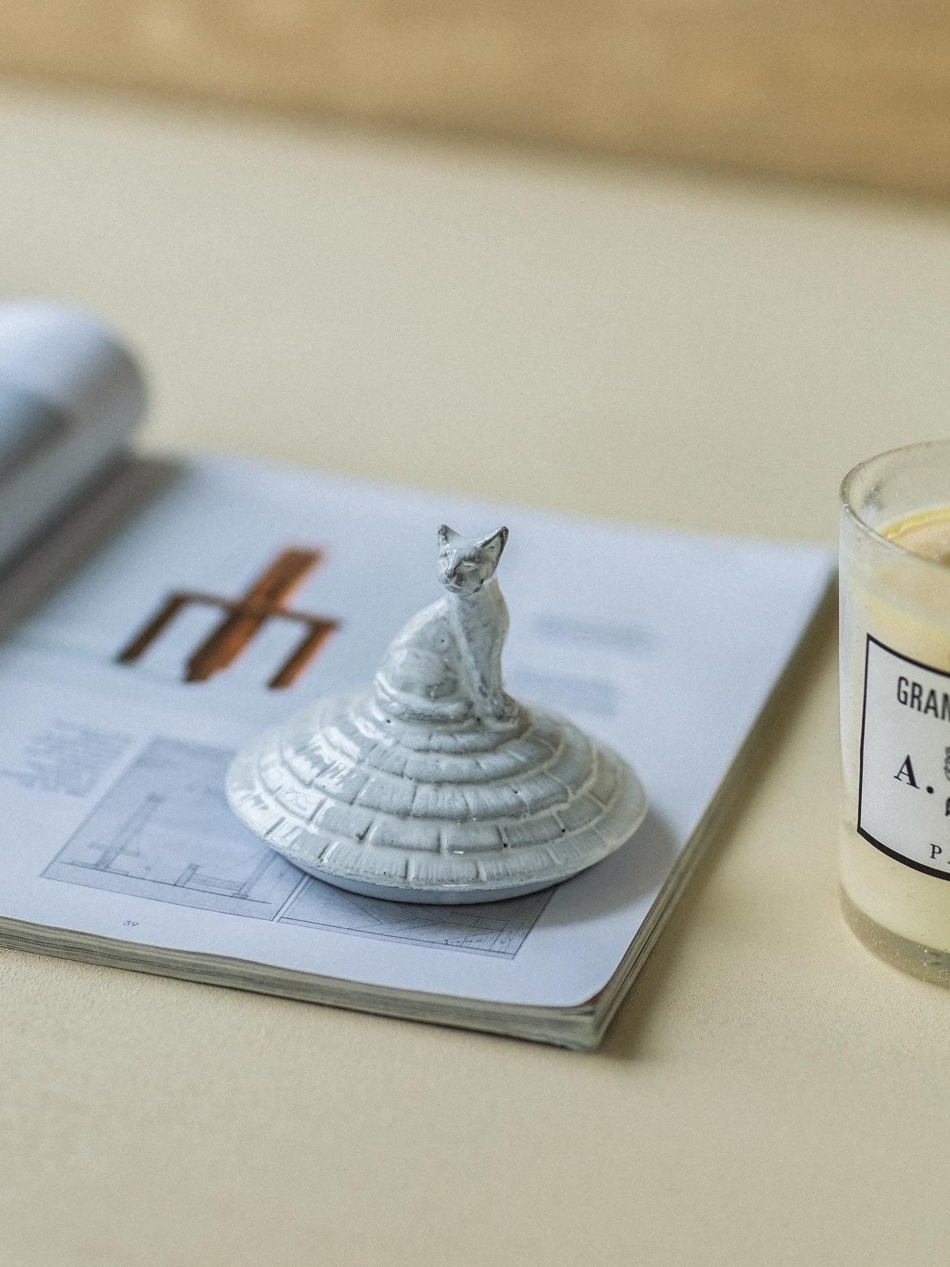 Astier de Villatte Grand Chalet キャンドルカバー／Cat｜インセンス