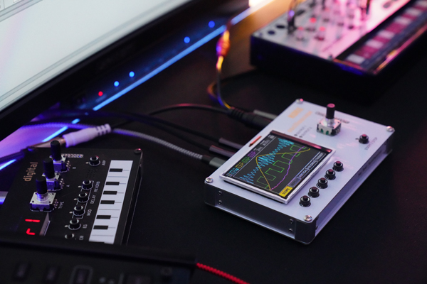 KORG Nu:tekt NTS-2 oscilloscope kit│自ら組み立てるオシロスコープ