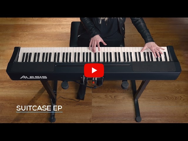 ヘッドホン＆スタンド付きのお買い得入門セット！スピーカー内蔵ですぐ