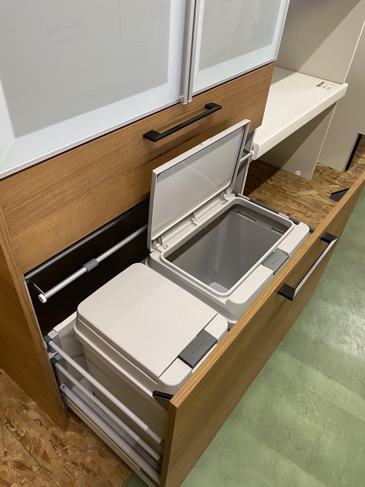 建材市場 高崎店 KENZAI ICHIBA｜EIDAI ラフィーナNEO カップボード