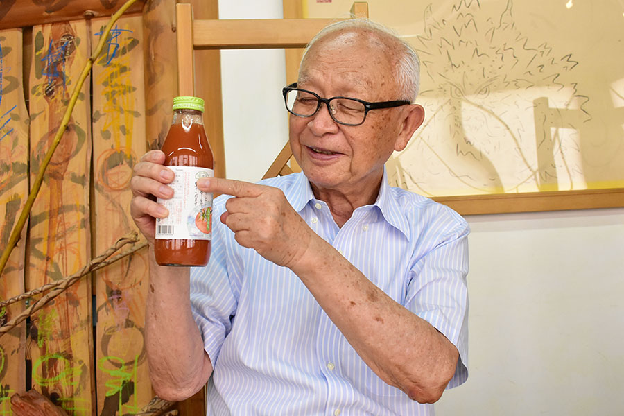 誰なの…？ ジュースの注意書きに登場する「私」、本人を直撃 | Lmaga.jp