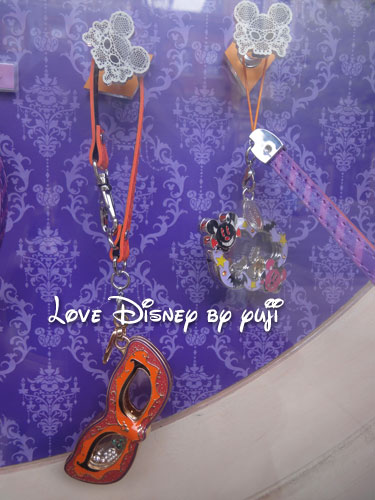 ハロウィーン限定商品・クリスタルロケット＆ポップコーンバケツ