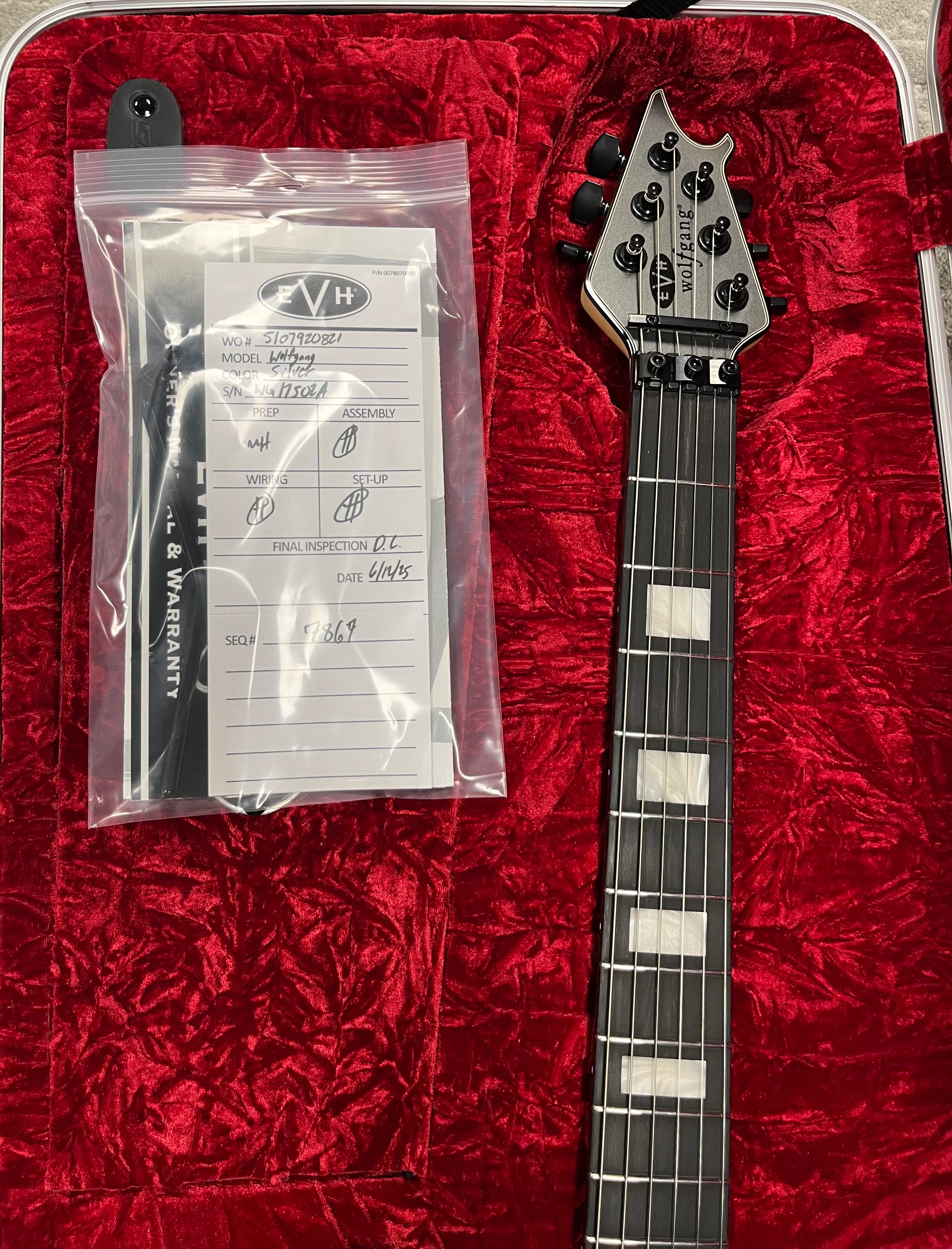 EVH Wolfgang USA Ebony Fingerboard Gloss Silver 5107920821 SERIAL
