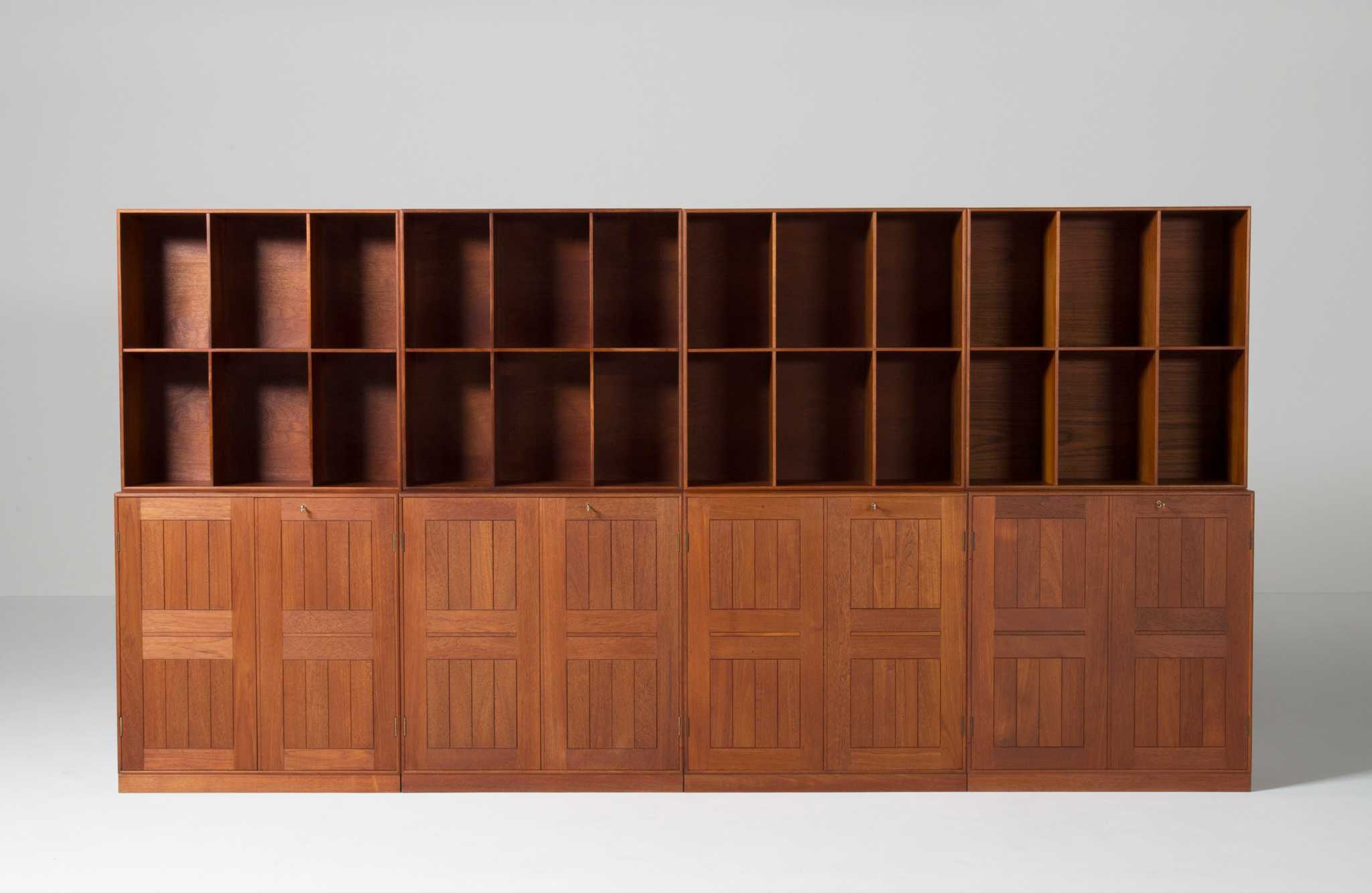 Mogens Koch Bookcase cabinet in Solid Teak｜Luca Scandinavia