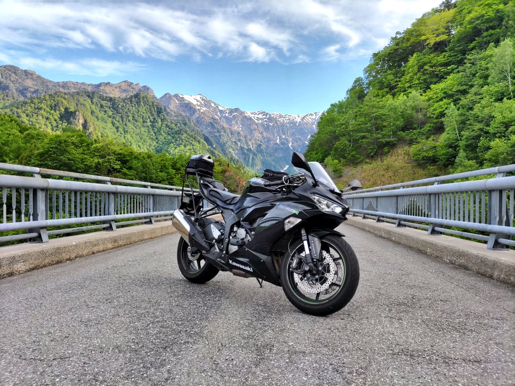 見た目以上に扱いやすい万能バイク Ninja ZX-6R【みんなのバイク