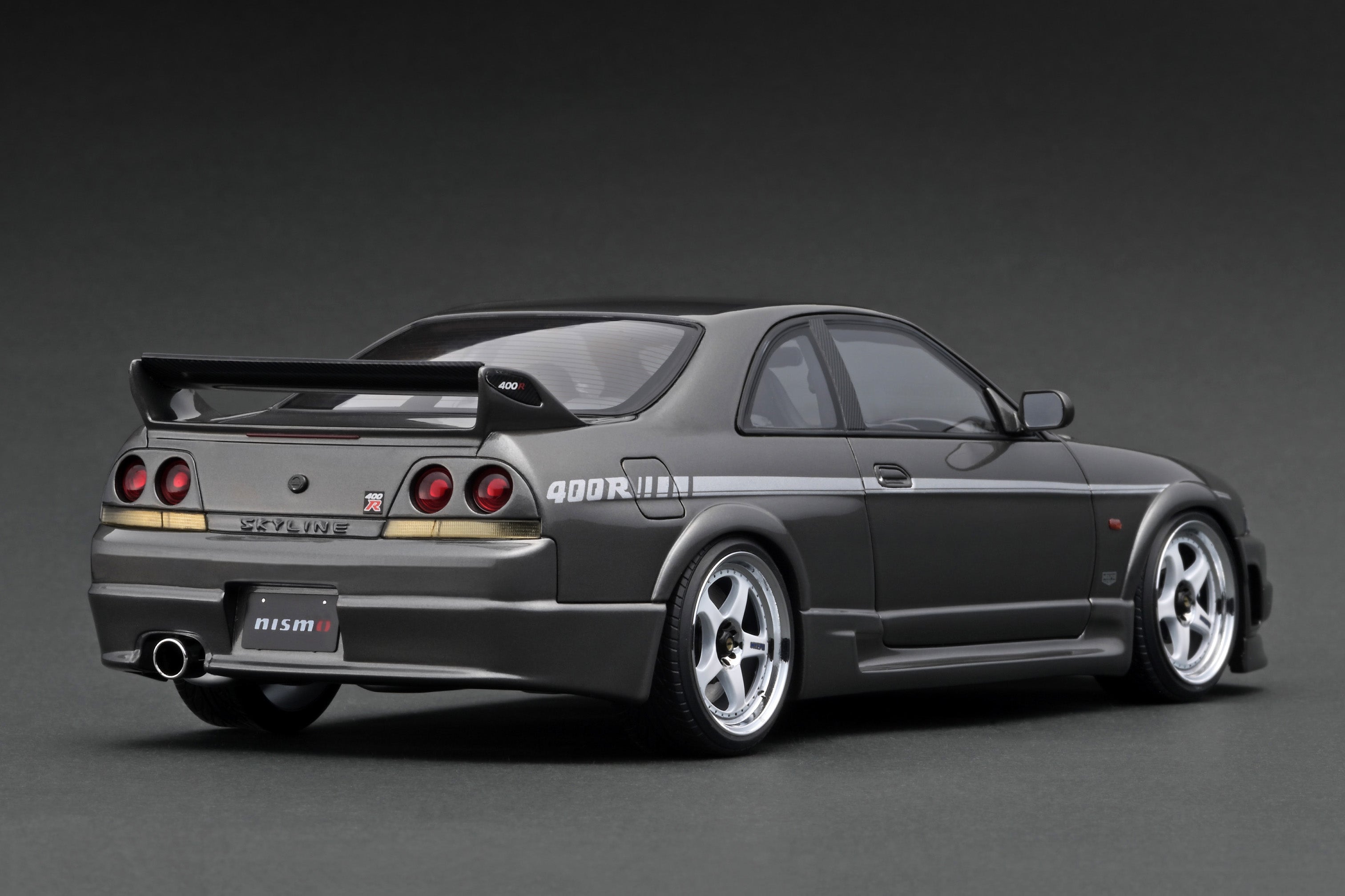 Ignition Model 1:18 Nissan Skyline (R33) GT-R NISMO 400R in Dark