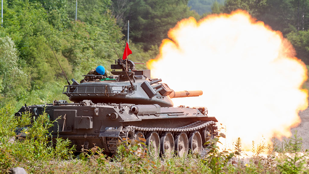 菊池雅之のミリタリーレポート さらば！ 74式戦車！ その歴史を辿る旅