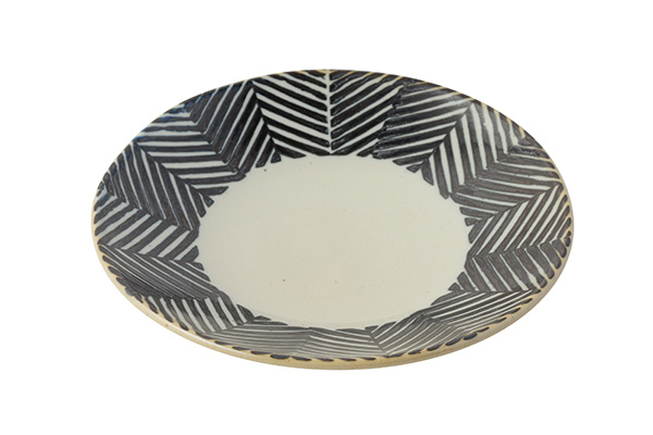 波佐見焼 ORIME ヘリンボーン 6寸皿｜和食器の通販 monsen