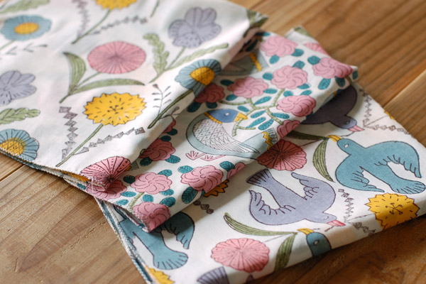 鹿児島睦 ハンカチ 花4種｜和食器の通販 monsen