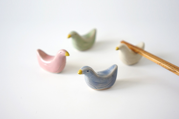 美濃焼 箸置き 小鳥 緑｜和食器の通販 monsen